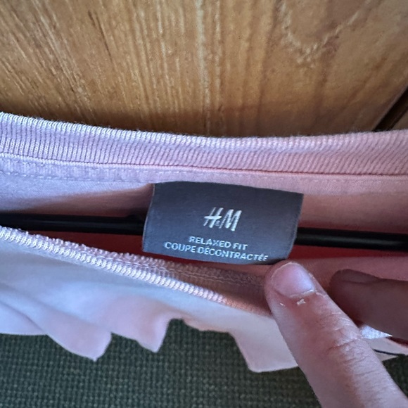 H&M t-shirt - Picture 3 of 3